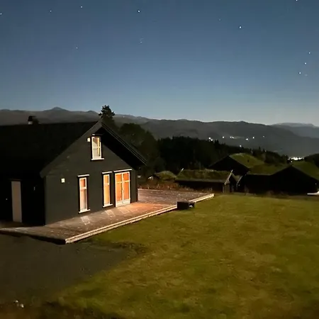 Nydelig Ved Voss Og Tursenter Vakantiehuis Giljane